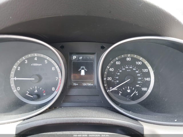 Продаж на аукціоні авто 2017 Hyundai Santa Fe Sport 2.4l, vin: 5XYZT3LB0HG435412, номер лоту: 44819098