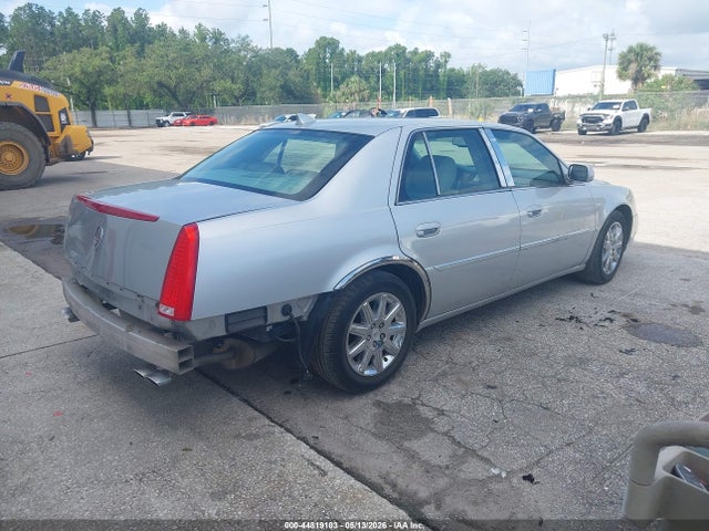 44819103 :رقم المزاد ، 1G6KH5EY3AU115668 vin ، 2010 Cadillac Dts Premium Collection مزاد بيع