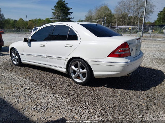 Продажа на аукционе авто 2006 Mercedes-benz C 230 Sport, vin: WDBRF52H76A876152, номер лота: 44819134