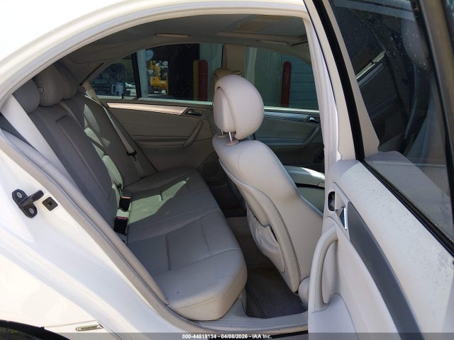 Продажа на аукционе авто 2006 Mercedes-benz C 230 Sport, vin: WDBRF52H76A876152, номер лота: 44819134