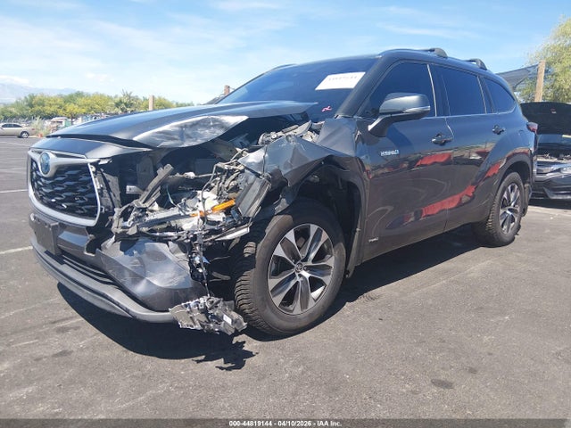 Toyota Highlander Hybrid Xle 2020 5TDHBRCH3LS507219 Image 2