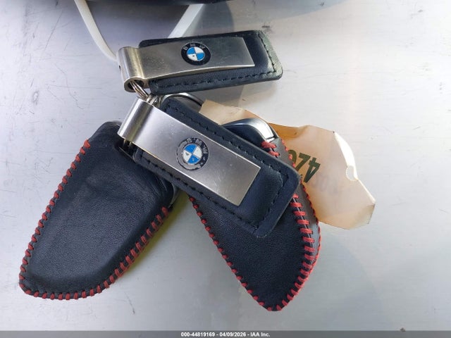 2019 Bmw 330i მანქანა იყიდება აუქციონზე, vin: 3MW5R1J5XK8A05532, აუქციონის ნომერი: 44819169