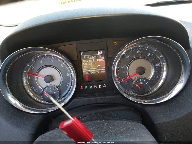 2013 Chrysler Town & Country Touring მანქანა იყიდება აუქციონზე, vin: 2C4RC1BG0DR818189, აუქციონის ნომერი: 44819172