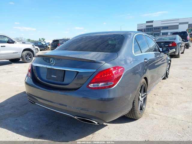 44819181 :رقم المزاد ، 55SWF4JB7FU083581 vin ، 2015 Mercedes-benz C 300 مزاد بيع
