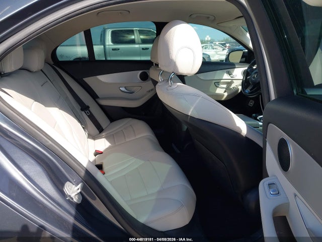 44819181 :رقم المزاد ، 55SWF4JB7FU083581 vin ، 2015 Mercedes-benz C 300 مزاد بيع