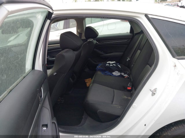 1HGCV1F17KA071926 Honda ACCORD LX