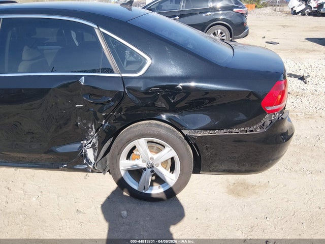 2012 Volkswagen Passat 2.0l Tdi Se მანქანა იყიდება აუქციონზე, vin: 1VWBN7A30CC028070, აუქციონის ნომერი: 44819201