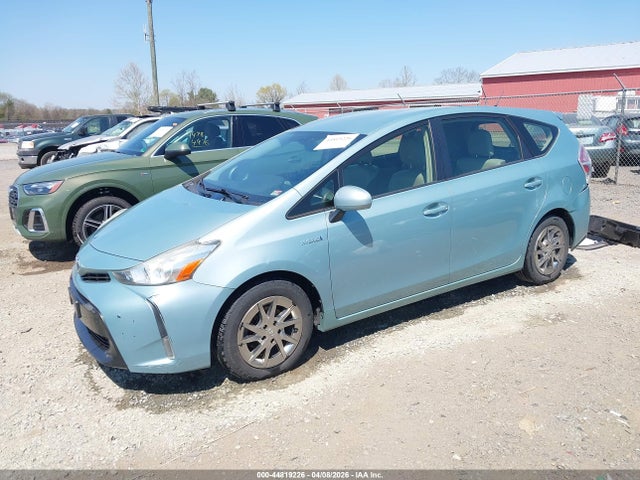Продажа на аукционе авто 2015 Toyota Prius V Four, vin: JTDZN3EU5FJ026182, номер лота: 44819226