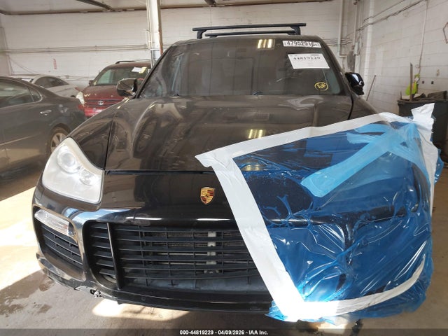 2009 Porsche Cayenne Turbo მანქანა იყიდება აუქციონზე, vin: WP1AC29P69LA80602, აუქციონის ნომერი: 44819229