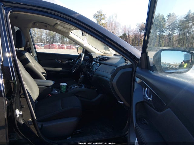 Aukcja sprzedaży 2018 Nissan Rogue Sv, vin: KNMAT2MV8JP617085, numer aukcji: 44819247