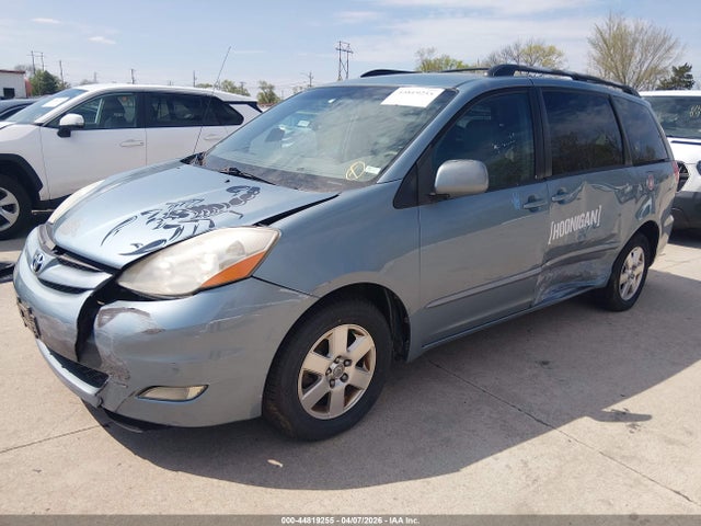 2008 TOYOTA SIENNA 5TDZK22C58S180220 Photo 1