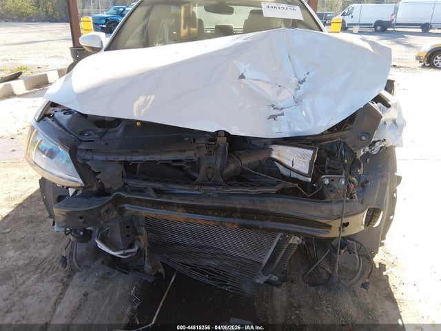 Продажа на аукционе авто 2017 Volkswagen Jetta Gli, vin: 3VW4T7AJ4HM401758, номер лота: 44819256