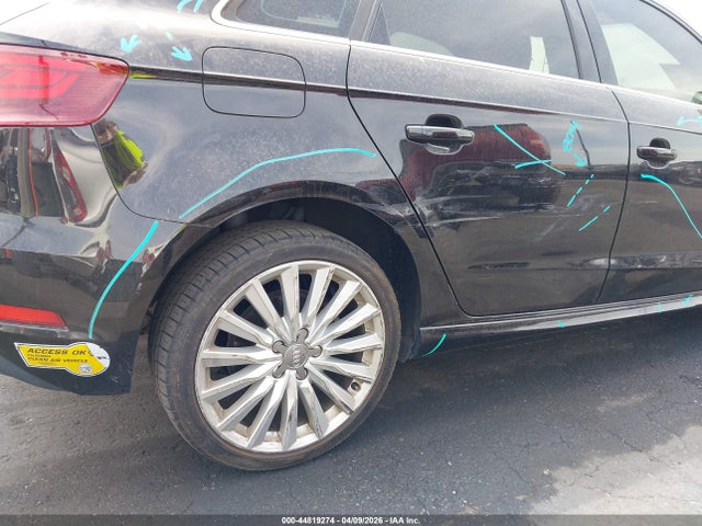 2016 AUDI A3 E-TRON WAUTPBFF1GA111495 Photo 5