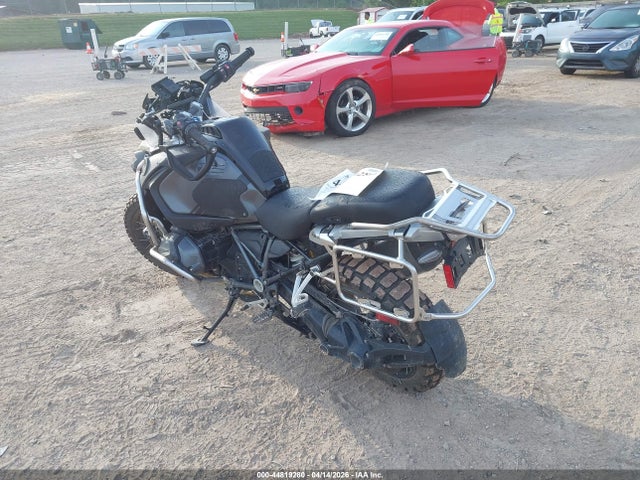 WB10M1303R6J53551 BMW R 1250 Gs Adventure