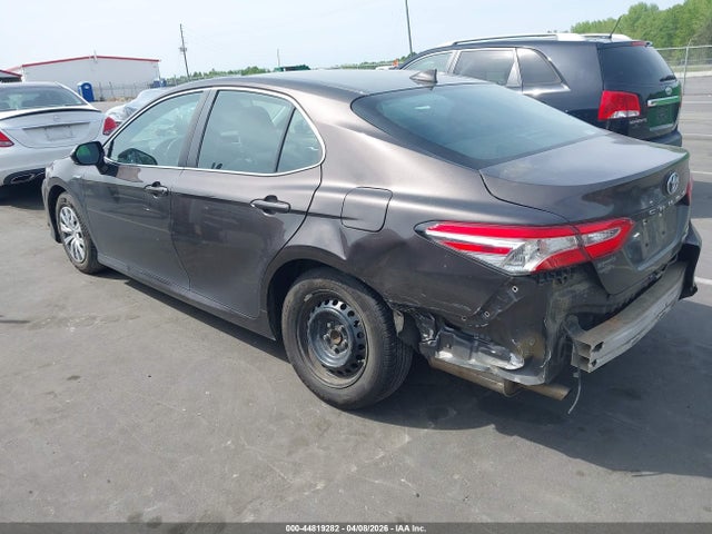 2019 TOYOTA CAMRY HYBRID 4T1B31HK2KU007955 Photo 2