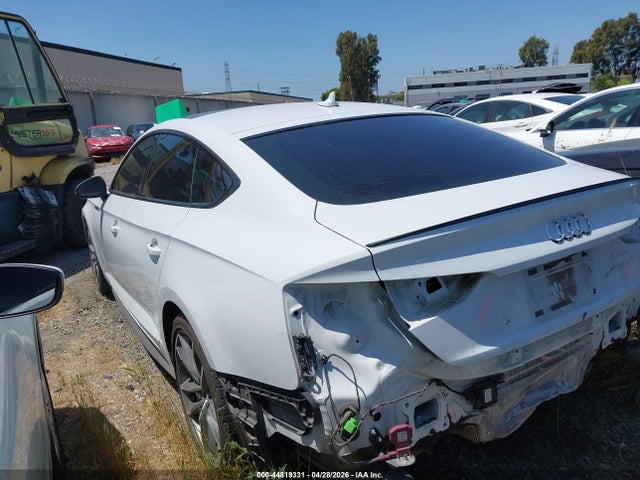 Продажа на аукционе авто 2019 Audi A5 45 Premium, vin: WAUENCF59KA025338, номер лота: 44819331