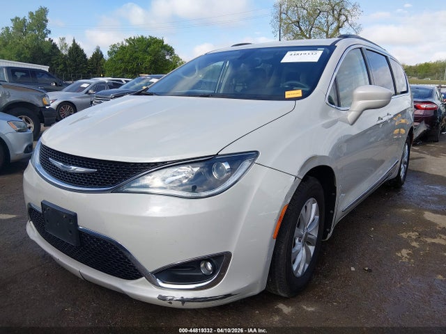 Aukcja sprzedaży 2017 Chrysler Pacifica Touring-l, vin: 2C4RC1BG5HR592382, numer aukcji: 44819332