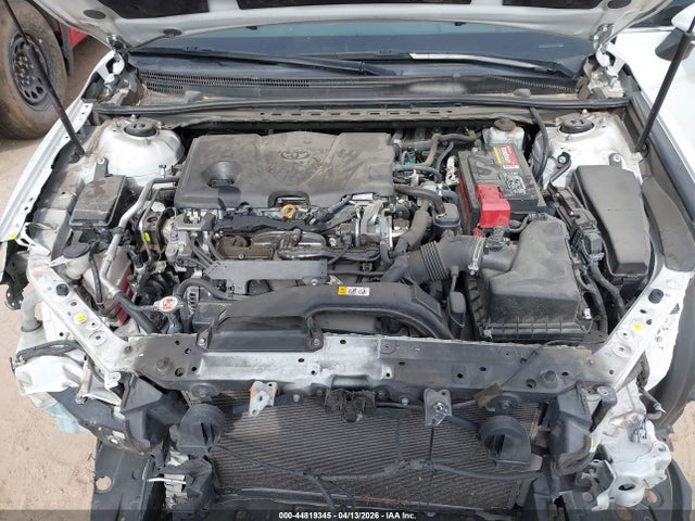 4T1B61HK0JU668518 Toyota CAMRY XSE