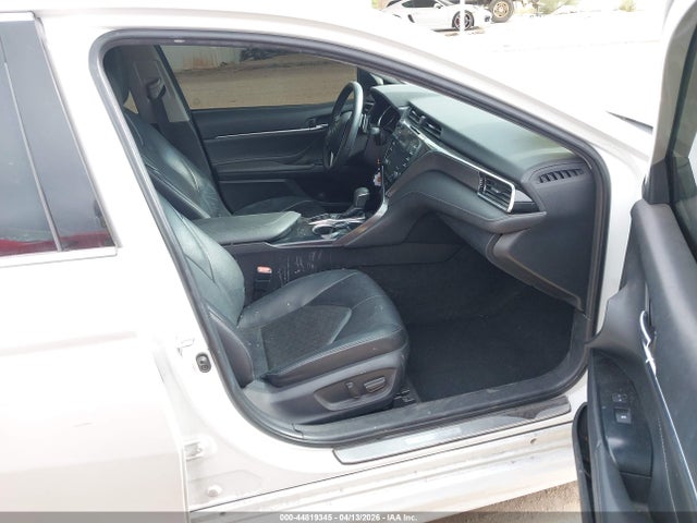 4T1B61HK0JU668518 Toyota CAMRY XSE
