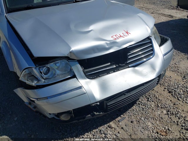 Продажа на аукционе авто 2003 Volkswagen Passat Glx, vin: WVWRH63B73P263534, номер лота: 44819355