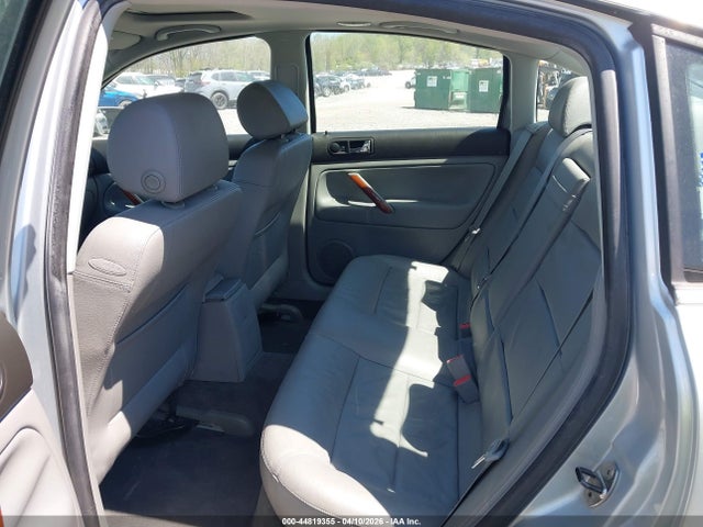 Продажа на аукционе авто 2003 Volkswagen Passat Glx, vin: WVWRH63B73P263534, номер лота: 44819355