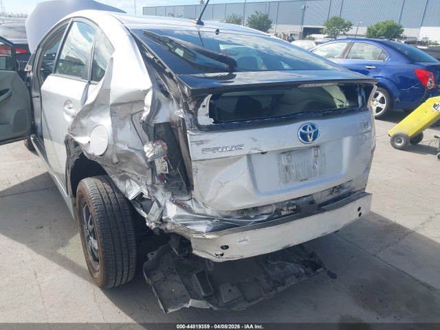 Toyota Prius Three 2015 JTDKN3DUXF1913974 Image 6