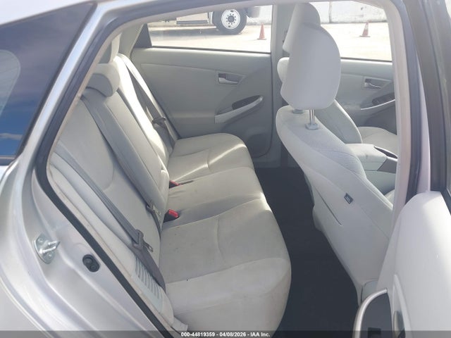 Toyota Prius Three 2015 JTDKN3DUXF1913974 Image 8