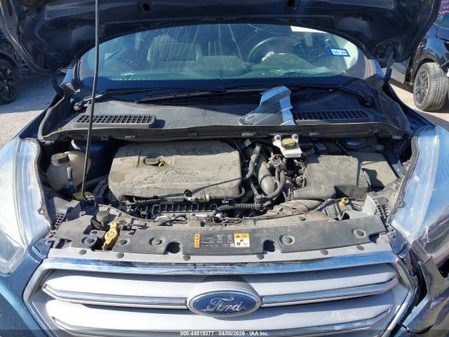 44819377 :رقم المزاد ، 1FMCU0HD3JUB81030 vin ، 2018 Ford Escape Sel مزاد بيع