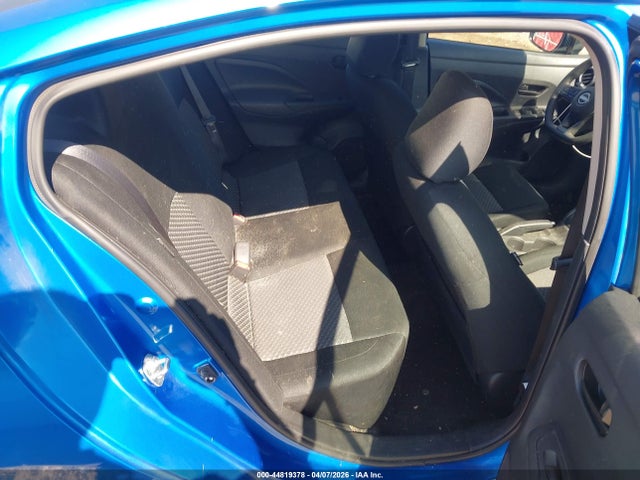 Продажа на аукционе авто 2024 Nissan Versa 1.6 S, vin: 3N1CN8DV0RL923083, номер лота: 44819378