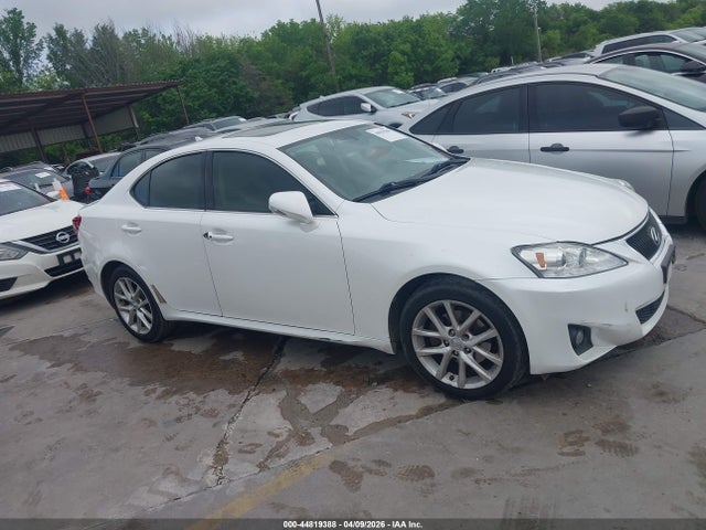 Продажа на аукционе авто 2013 Lexus Is 250, vin: JTHCF5C22D5061055, номер лота: 44819388