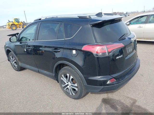 Toyota RAV4 LE 2016 2T3ZFREV9GW303668 Image 3