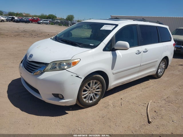 Продажа на аукционе авто 2011 Toyota Sienna Xle V6, vin: 5TDYK3DC1BS124409, номер лота: 44819419