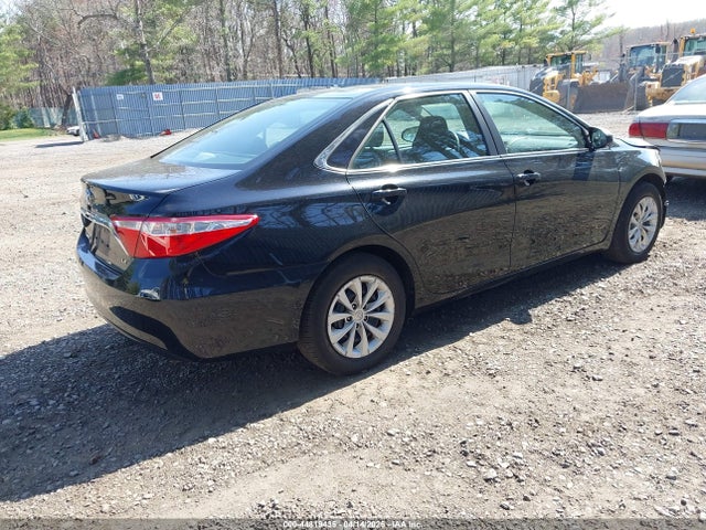 Продажа на аукционе авто 2015 Toyota Camry Le, vin: 4T4BF1FK6FR465021, номер лота: 44819435
