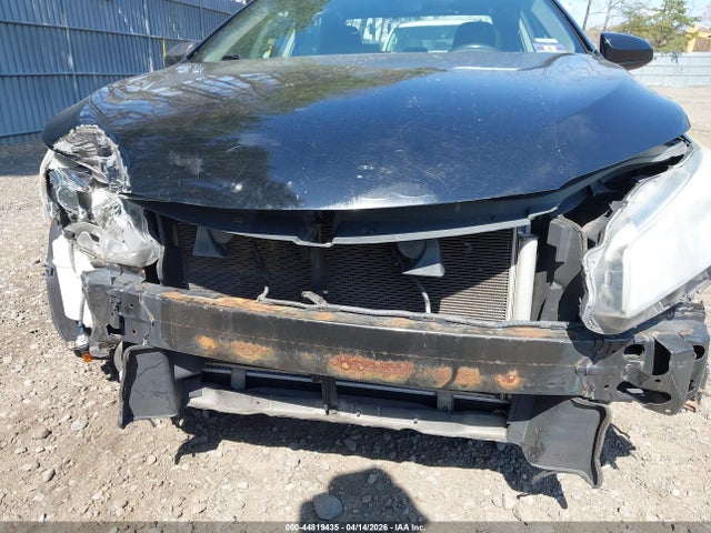 Продажа на аукционе авто 2015 Toyota Camry Le, vin: 4T4BF1FK6FR465021, номер лота: 44819435
