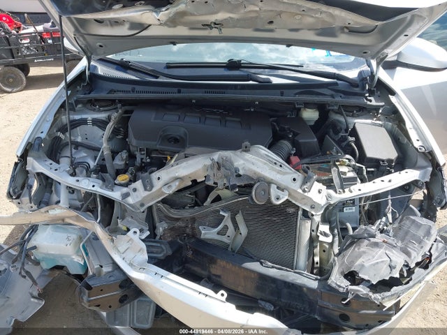 44819446 :رقم المزاد ، 5YFBURHE3FP222547 vin ، 2015 Toyota Corolla Le مزاد بيع