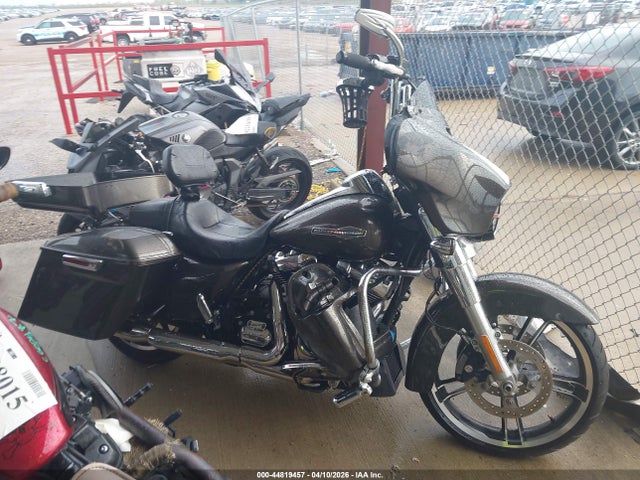 2021 Harley-davidson Flhx მანქანა იყიდება აუქციონზე, vin: 1HD1KBC17MB624577, აუქციონის ნომერი: 44819457