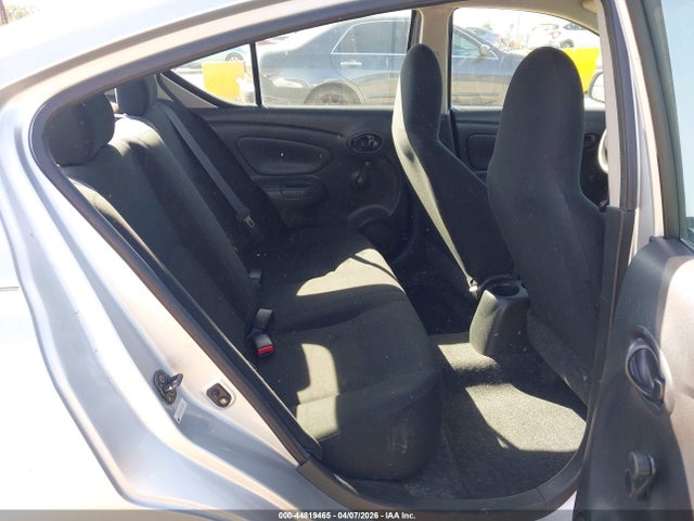 3N1CN7AP4EL839066 Nissan Versa 1.6 S