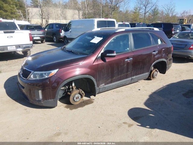 Продажа на аукционе авто 2015 Kia Sorento Lx, vin: 5XYKTCA61FG653301, номер лота: 44819473