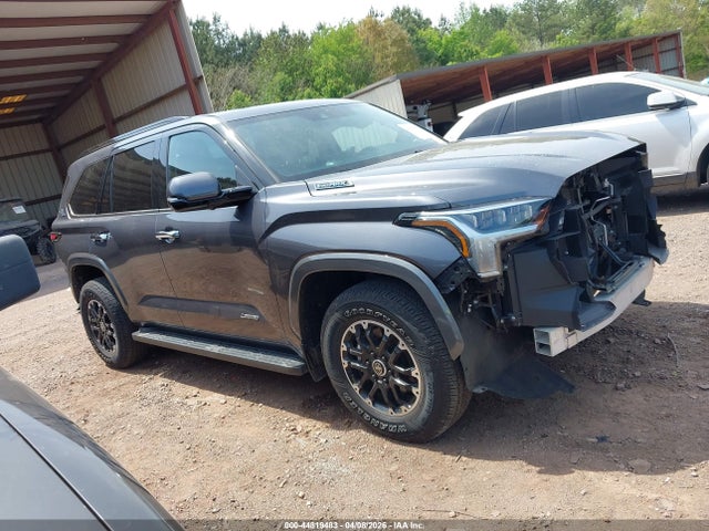 Toyota Sequoia Limited 2023 7SVAAABA9PX014645 Image 14