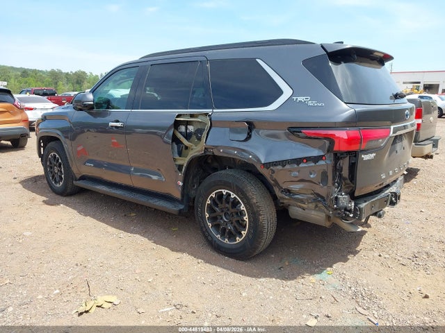 Toyota Sequoia Limited 2023 7SVAAABA9PX014645 Image 3