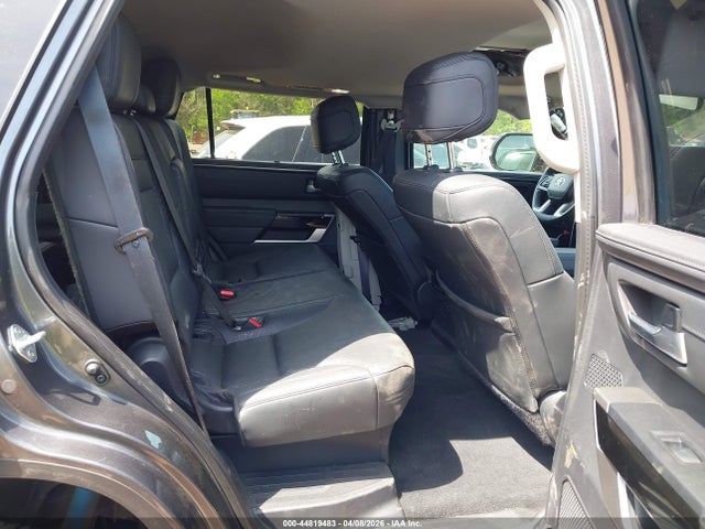 Toyota Sequoia Limited 2023 7SVAAABA9PX014645 Image 8