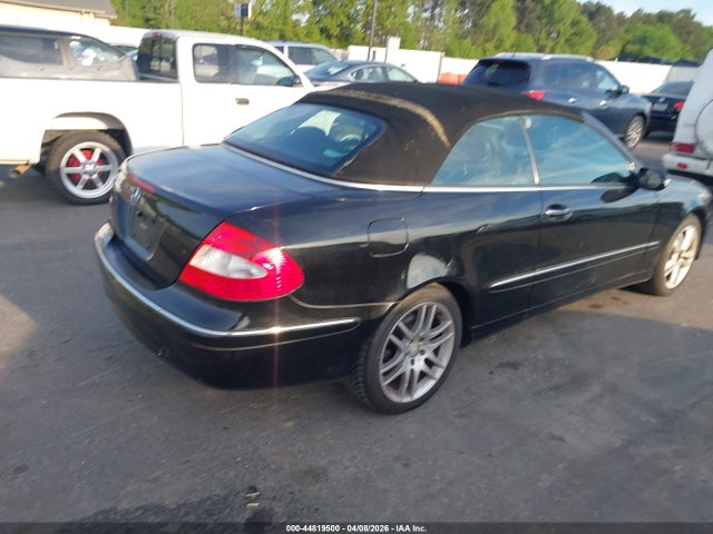 2008 MERCEDES-BENZ CLK 350 WDBTK56FX8F251549 Photo 3