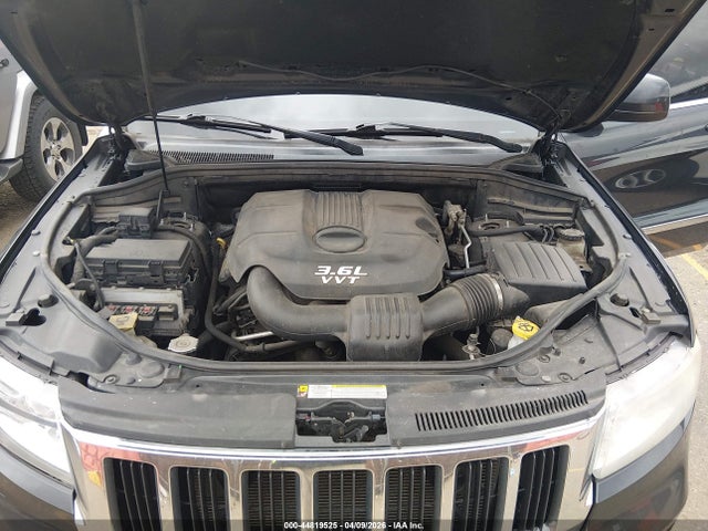 2013 Jeep Grand Cherokee Laredo მანქანა იყიდება აუქციონზე, vin: 1C4RJFAG8DC600109, აუქციონის ნომერი: 44819525