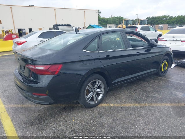 2024 Volkswagen Jetta 1.5t Se მანქანა იყიდება აუქციონზე, vin: 3VW7M7BUXRM078188, აუქციონის ნომერი: 44819538