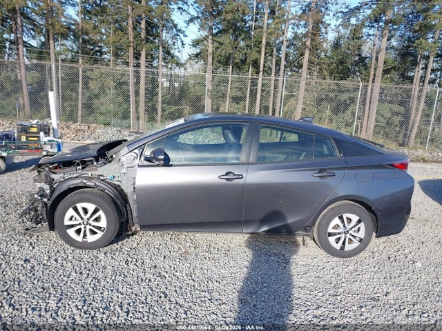 Toyota Prius Four 2017 JTDKARFU5H3044459 Image 15