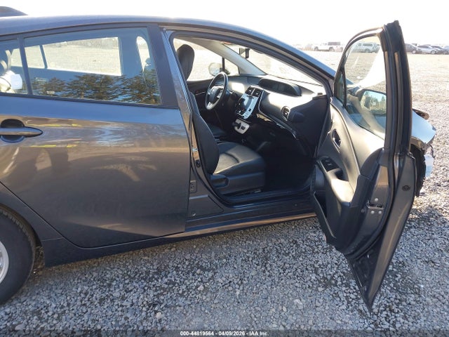 Toyota Prius Four 2017 JTDKARFU5H3044459 Image 5