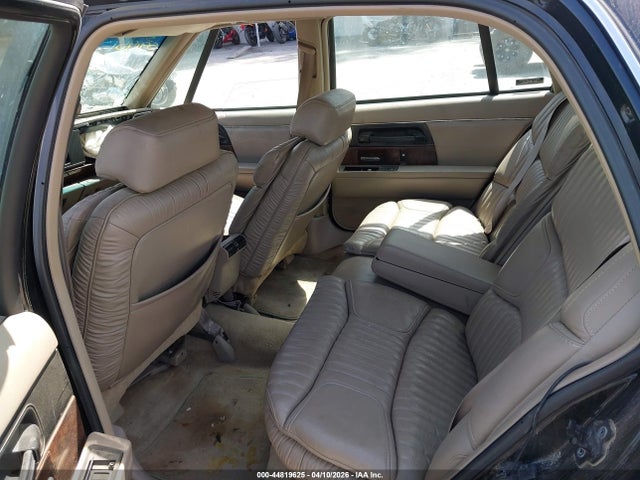 44819625 :رقم المزاد ، 1G4CU5211TH614450 vin ، 1996 Buick Park Avenue Ultra مزاد بيع
