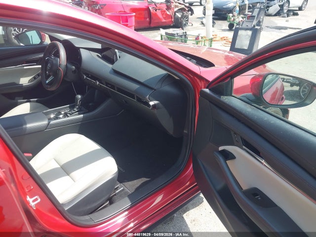 2024 Mazda Mazda3 2.5 S Preferred მანქანა იყიდება აუქციონზე, vin: 3MZBPACM5RM418876, აუქციონის ნომერი: 44819629