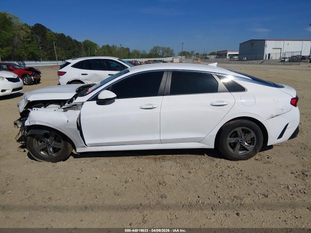 2022 Kia K5 Lxs მანქანა იყიდება აუქციონზე, vin: 5XXG14J26NG095141, აუქციონის ნომერი: 44819633