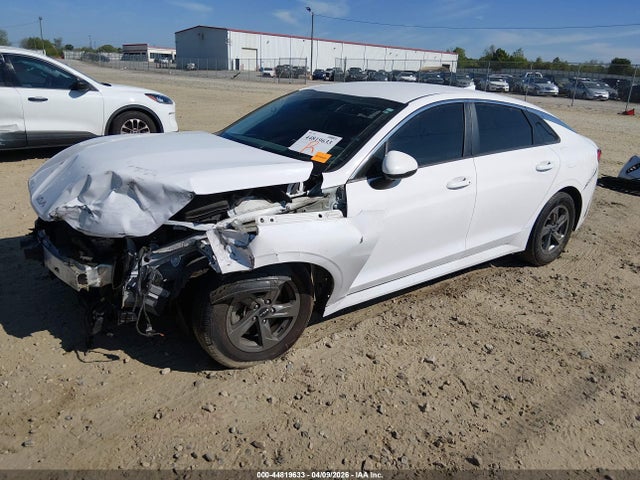 2022 Kia K5 Lxs მანქანა იყიდება აუქციონზე, vin: 5XXG14J26NG095141, აუქციონის ნომერი: 44819633